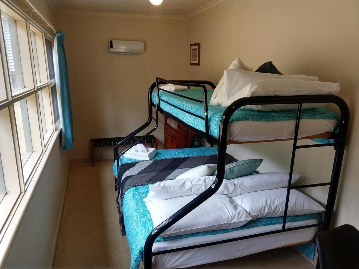 Cockatoo Cabin Halls Gap Ngoại thất bức ảnh